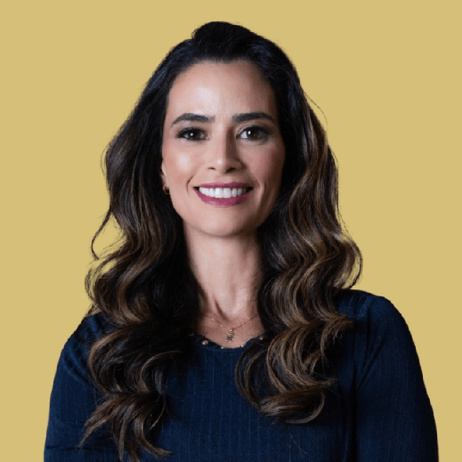 Camila Ferreira